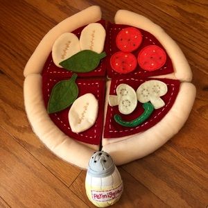 Pottery Barn Kids Felt Pizza
